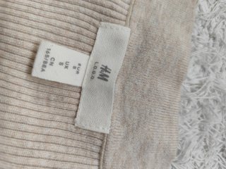 Camiseta manga larga canalé cuello pico