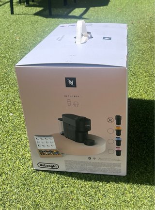 Cafetera Nespresso Vertuo Pop sin estrenar