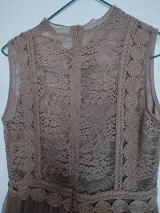 Vestido encaje y tul beige T L May