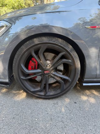 Volkswagen Golf GTI TCR 290cv DSG