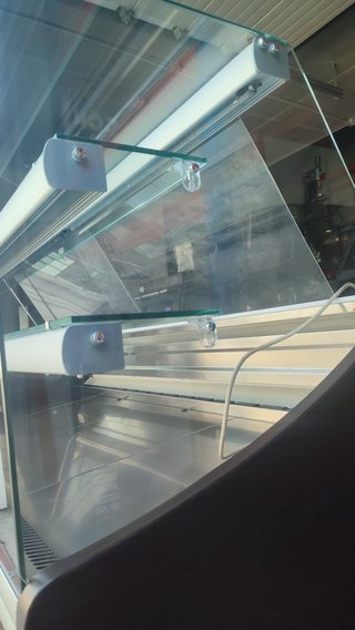 Vitrina Expositora Coreco 2m