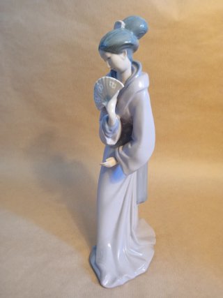 Porcelana Nao Lladró Geisha