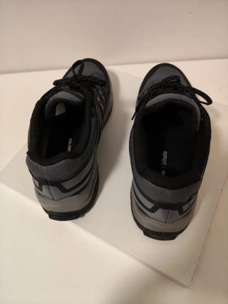 Zapatillas goretex trekking salomon talla 40