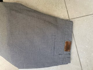 Pantalón mujer gris
