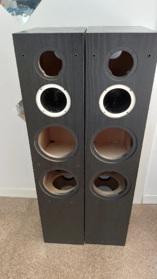 Cajas JBL TI-600 vacías