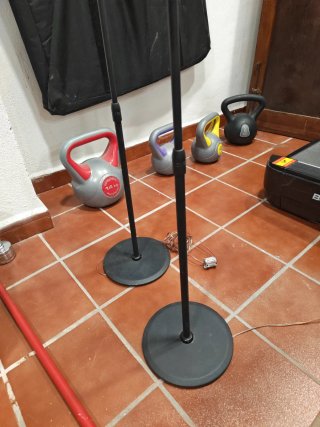 Soportes para altavoces (2 unidades)