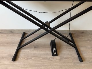 Piano Digital Yamaha P-95