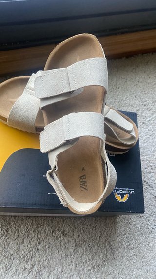 Sandalias Zara Beige/Gris