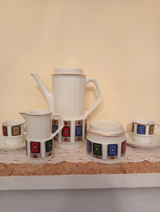 Juego de café vintage porcelana Broadhurts.