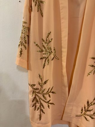 Kimono melocotón con lentejuelas Talla S