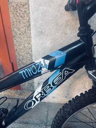 Bicicleta Orbea MY024 Cambios Shimano