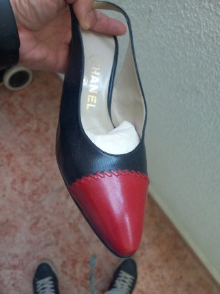 Chanel Zapatos Tacón Negro Rojo