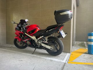 Honda CBR 600 F4i (acepto cambios)