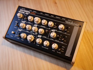 Vermona Retroverb Lancet - Reverb, Filtro, Drive