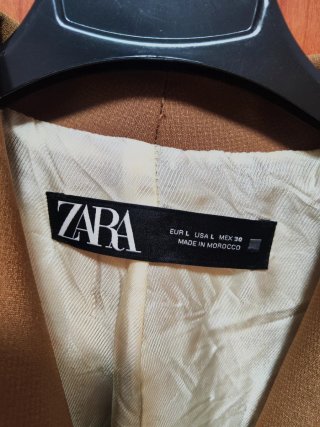 Chaqueta Zara mujer marrón