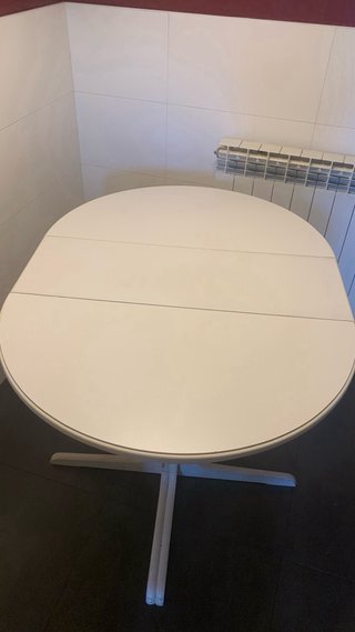 Mesa de cocina extensible blanca