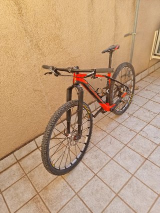 Bicicleta MTB Orbea arancione