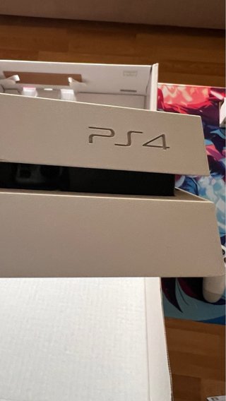 PS4 Edición Blanca 500GB