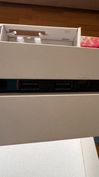 PS4 Edición Blanca 500GB