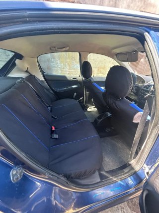 Peugeot 206 2001