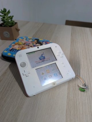 NINTENDO 2DS EDICION MARIO BROS 2 + ACCESORIOS!!!