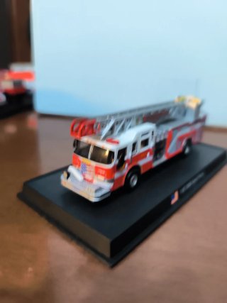 Modellino Camion Vigili del Fuoco Bohemia