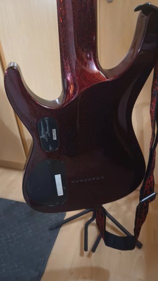 Guitarra LTD SC-608 Baritone 8 cuerdas red sparkle