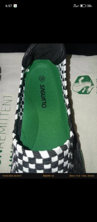 Zapatillas Saguaro nuevas a cuadros