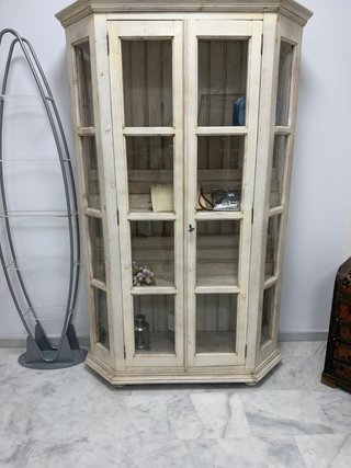 Banco de madera envejecida estilo vintage