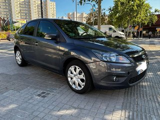 Ford Focus 2008 gasolina pegatina C