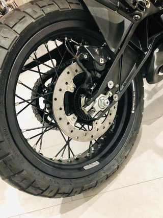 Husqvarna Svartpilen 401 2025