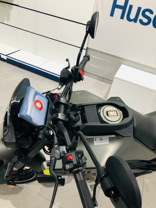 Husqvarna Svartpilen 401 2025