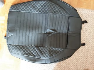 Funda de asiento coche negra acolchada