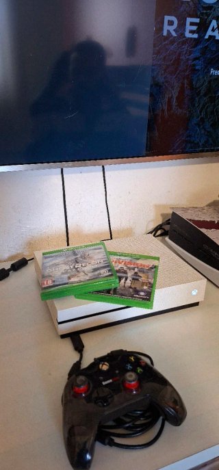 Xbox One S Bianca - Tasto accensione non funzionan