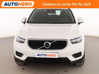 Volvo XC40 2.0 D3 Momentum Core 2WD