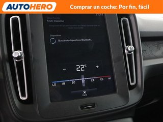 Volvo XC40 2.0 D3 Momentum Core 2WD