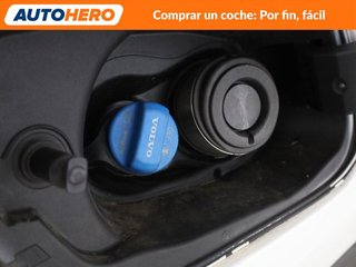 Volvo XC40 2.0 D3 Momentum Core 2WD