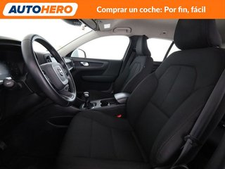Volvo XC40 2.0 D3 Momentum Core 2WD