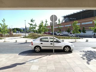 Opel ADAM 2002