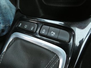 Peugeot 2008  2021