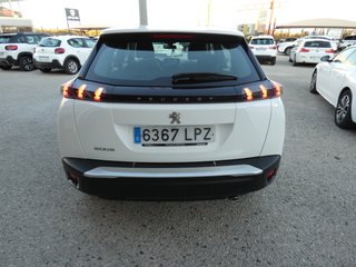 Peugeot 2008  2021