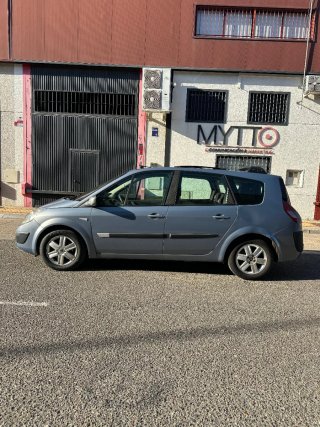 Renault Grand Scenic 2006