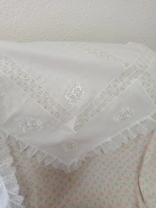 Manteleta Huertana Adulta Blanca