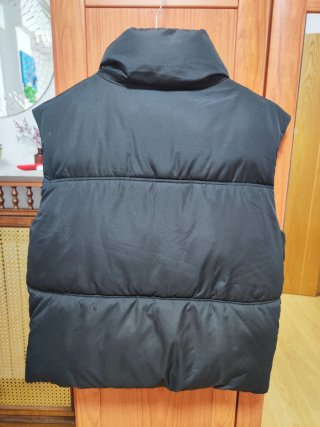 Chaleco acolchado negro mujer