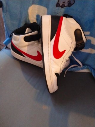 Zapatillas Nike Media Bota Blancas y Rojas