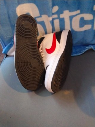 Zapatillas Nike Media Bota Blancas y Rojas