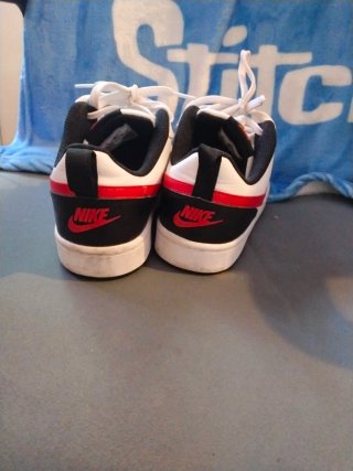 Zapatillas Nike Media Bota Blancas y Rojas