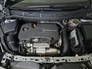 Opel Astra 5p Excellence 1.4 Turbo 150 CV