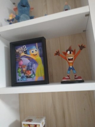 Figuras de colección variadas