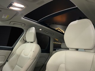 XC60 2.0 T6 AWD Recharge Plus Dark Auto